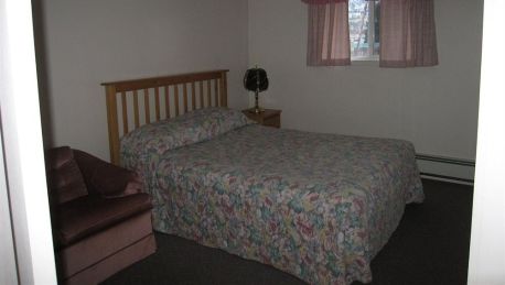 Log Cabin Motel 2 Hrs Star Hotel In Penticton