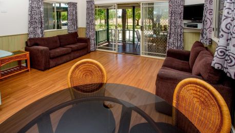 Hotel Discovery Parks Lake Hume 4 Hrs Star Hotel In Bonegilla