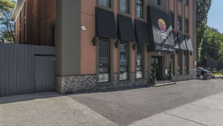Comfort Inn City Centre In Toronto