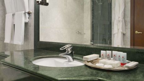 Hotel Ramada Fes 5 Hrs Star Hotel In Fes - 