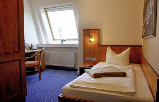 Hotel Deutsches Haus Braunschweig Great Prices At Hotel Info