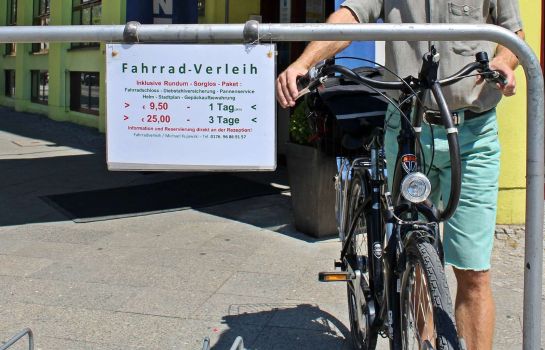 Hotel Amber Econtel Berlin Charlottenburg Great Prices At Hotel Info