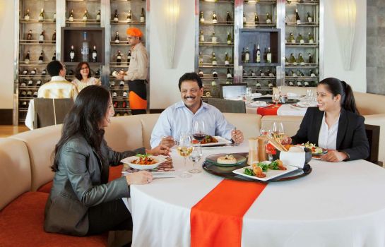Hotel Novotel Mumbai Juhu Beach Great Prices At Hotel Info Oyo rooms mumbai juhu beach noktasına 0,5 km mesafede. hotel novotel mumbai juhu beach great
