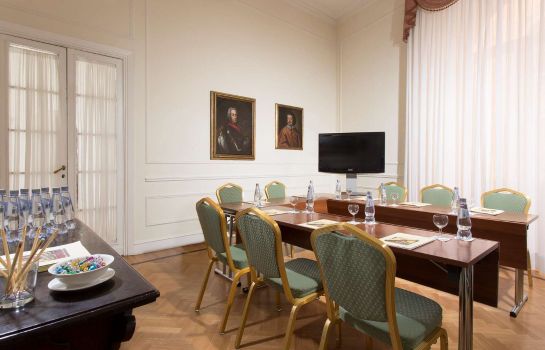 Conference room Quirinale
