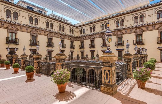 Außenansicht Hotel Alfonso XIII, a Luxury Collection Hotel, Seville