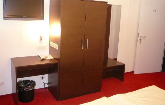 Habitación doble (confort) AAA Budget Hotel