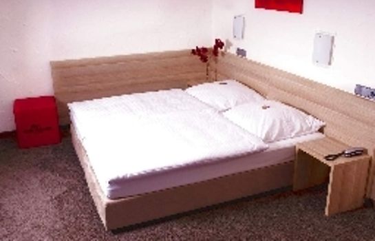 Hotel Wanner Am Stadtpark Boblingen Great Prices At Hotel Info