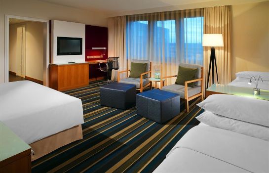 Sheraton Frankfurt Airport Hotel and Conference Center - Frankfurt am Main  – Great prices at HOTEL INFO