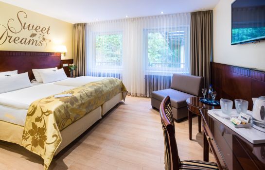 Hotel Marburger Hof Great Prices At Hotel Info