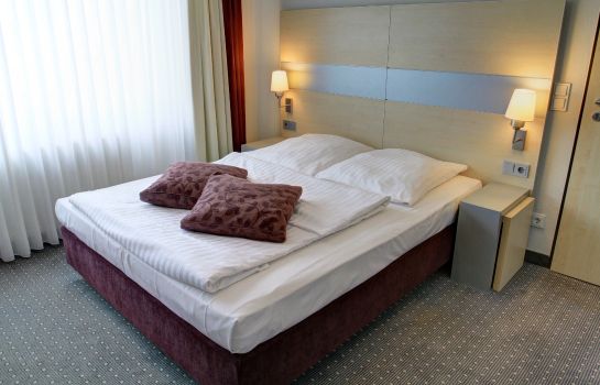 Garten Hotel Ponick Cologne Great Prices At Hotel Info