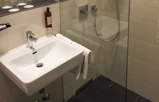 Hotel Antares In Munchen Hotel De