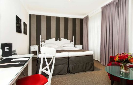 Room Elite Hotel Savoy