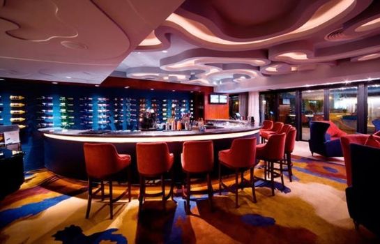 Bar del hotel China Hotel