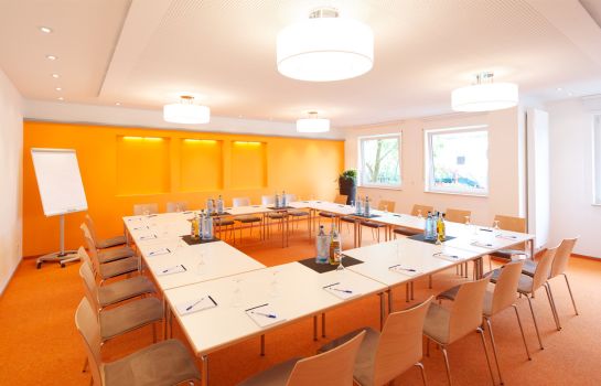 Hotel Karolinger Hof Lorsch Great Prices At Hotel Info