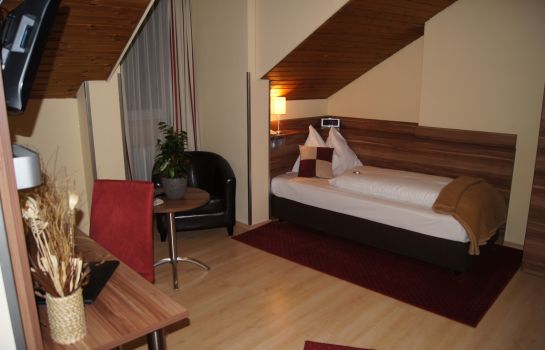 Single room (superior) Kufsteinerhof Hotel-Restaurant
