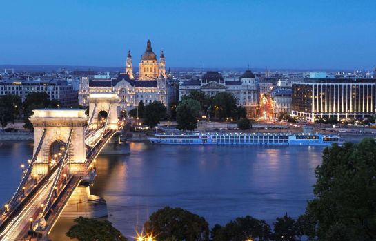 Außenansicht Sofitel Budapest Chain Bridge