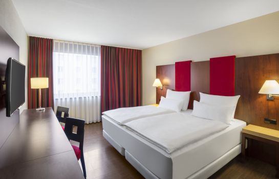 Double room (standard) NH Vienna Airport Conference Center