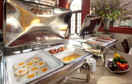 Frühstücks-Buffet Clarion Grandhotel Zlaty Lev