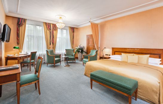 Junior Suite Best Western Premier Grand Hotel Russischer Hof