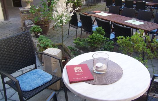 Romantik Hotel Deutsches Haus Pirna Great Prices At Hotel Info