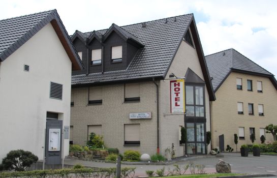 hotel lindenkrug in gutersloh hotel de