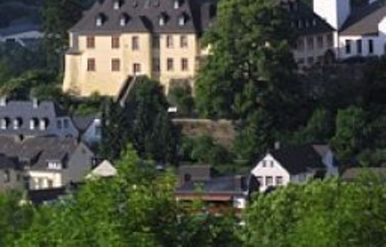 Buitenaanzicht Kurfürstliches Amtshaus Dauner Burg Schloßhotel