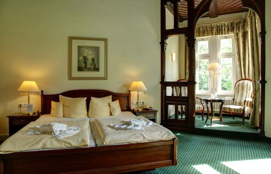 Hotel Haus Hainstein Eisenach Great Prices At Hotel Info