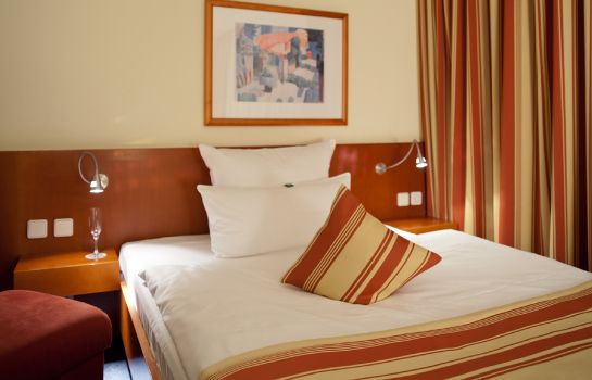 Hotel Hansens Haus Am Meer Bad Zwischenahn Great Prices At