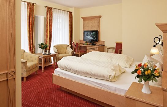 Wellness Privathotel Post An Der Therme Badenweiler Great Prices At Hotel Info