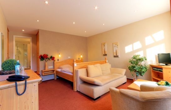 Hotel Landhaus Haake Bad Zwischenahn Great Prices At Hotel Info