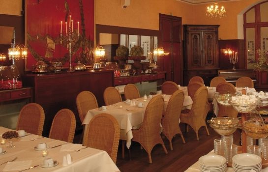 Restaurant De La Poste Relais Napoleon III
