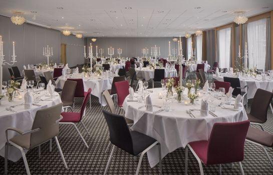 Holiday Inn Lubeck In Lubeck Hotel De