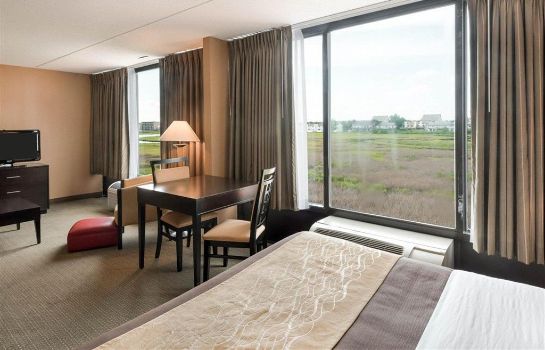 Comfort Inn Gold Coast Ocean City Great Prices At Hotel Info