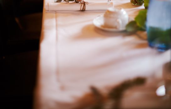 Hotel Jagerhof Roth Great Prices At Hotel Info