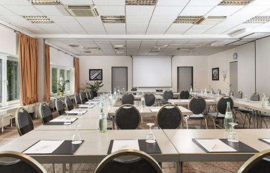 Holiday Inn Berlin City East Landsberger Hotel De