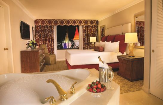 Mgm Excalibur Hotel And Casino In Las Vegas Hotel De
