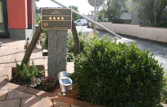 Mein Schlosshotel In Heusenstamm Hotel De