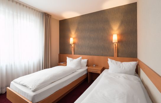 Hotel Deutsches Haus Bonn Great Prices At Hotel Info