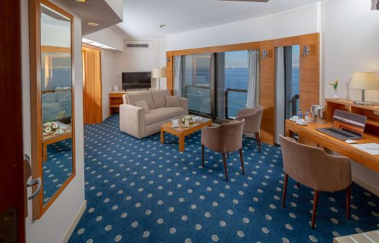 Best Western Plus Hotel Konak Izmir Great Prices At Hotel Info