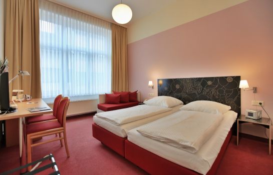 Hotel Aigner - Bonn – Great prices at HOTEL INFO