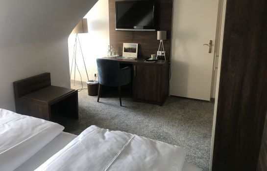 Hotel Haus Delecke Mohnesee Great Prices At Hotel Info