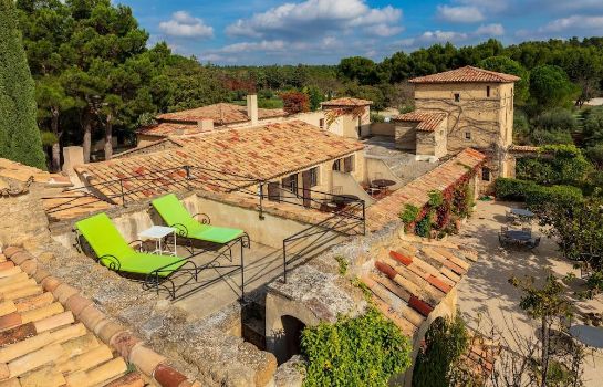 Hotel Garrigae Abbaye De Sainte Croix Salon De Provence Hotel Info