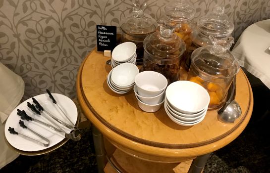 Hotel Le Parc Logis in Saint-Hippolyte - HOTEL DE