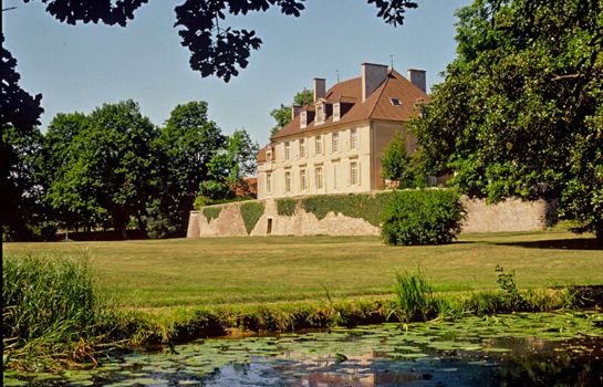 Garten Chateau de Rigny Symboles de France