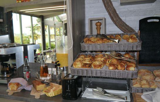 Frühstücks-Buffet Domaine de Fompeyre