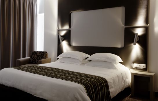 Chambre double (confort) Brit Hotel de Grignan