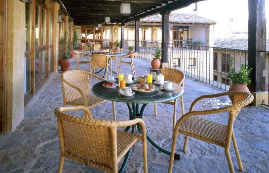 Bar hotelowy Parador Sos del Ray Catolico