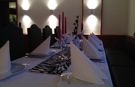Hotel Zur Blauen Traube Landgasthof in Kümmersbruck - HOTEL DE