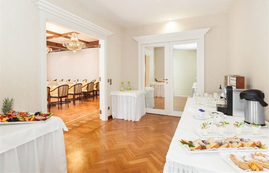 Living Hotel Kaiser Franz Joseph Wien Derag Livinghotel Kaiser Franz Joseph in Wien – HOTEL DE