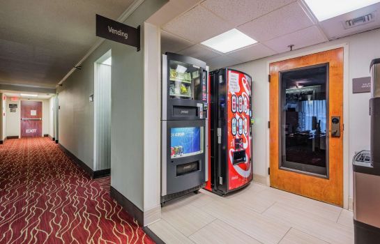 Hampton Inn Tampa Int L Airport Westshore Great Prices At Hotel Info